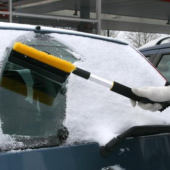 Spazzola da neve con tergivetro e raschiaghiaccio + manico telescopico